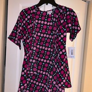 BNWT Size 3 Bianca cover up- lularoe